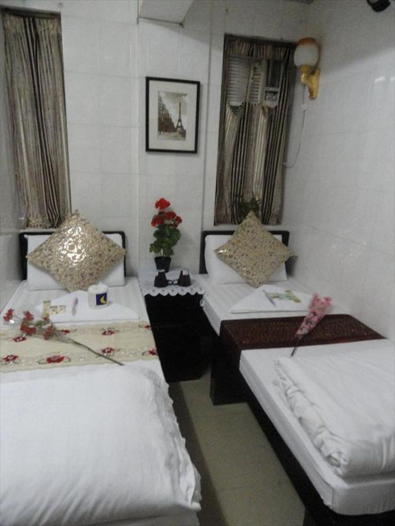 Paris Guest House Гонконг Экстерьер фото