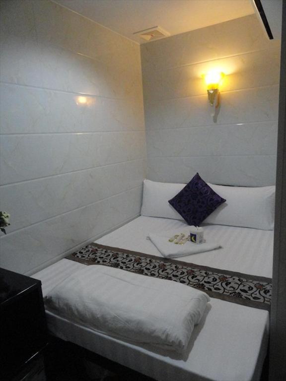 Paris Guest House Гонконг Экстерьер фото